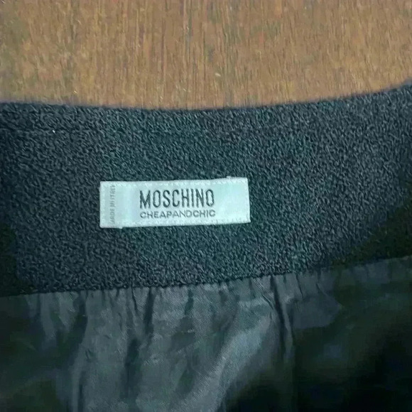 Moschino cheap and chic black skirt - Picture 7 of 16